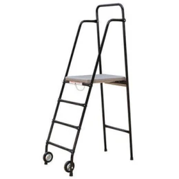 Судейская вышка из металлического профиля - высота 2500 мм, влагостойкая площадка