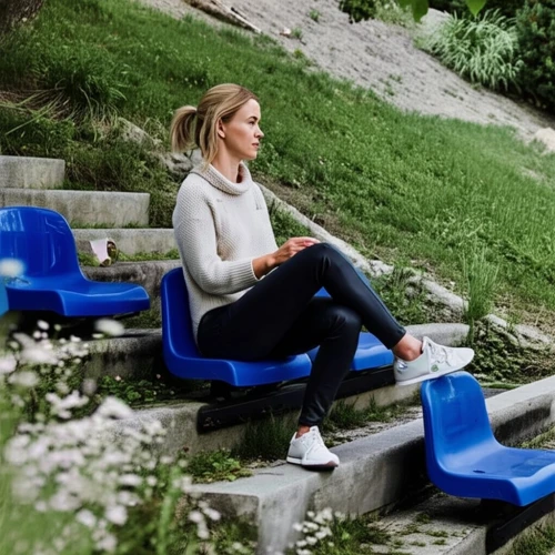 Кресло стадионное пластиковое - 2 крепления